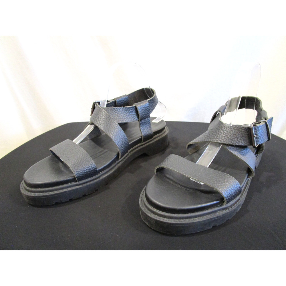 EUC! Urban Outfitters Black Leather Ankle Strap Platform Sandals Women Sz 10 - Picture 3 of 10